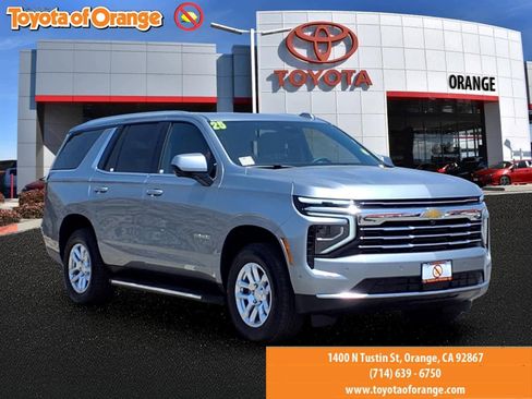 Used 2025 Chevrolet Tahoe LT AWD/4WD image 1