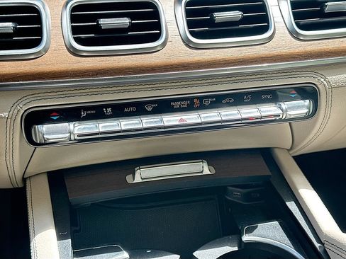 Certified 2022 Mercedes-Benz GLE 350 image 16