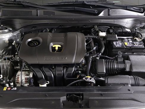 Used 2022 Kia Forte GT-Line w/ GT-Line Premium Package image 21