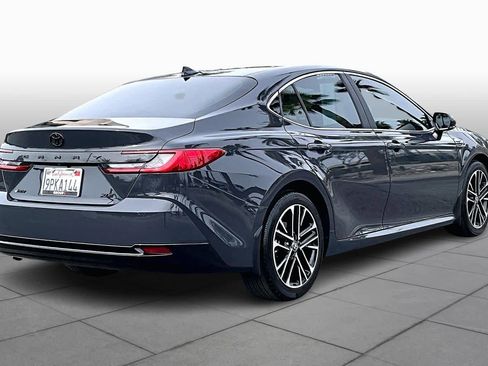 Used 2025 Toyota Camry XLE image 12