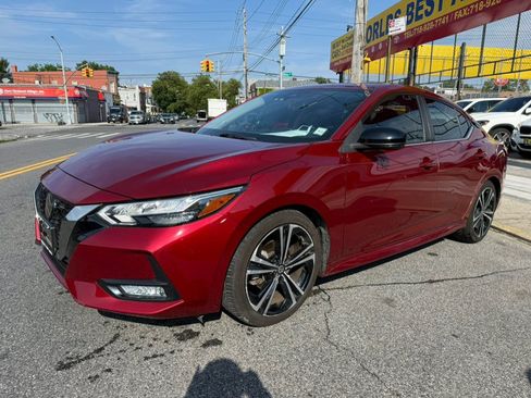 Used 2021 Nissan Sentra SR FWD image 3