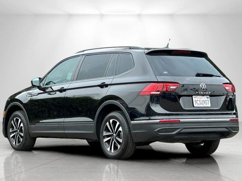 Used 2022 Volkswagen Tiguan S image 5