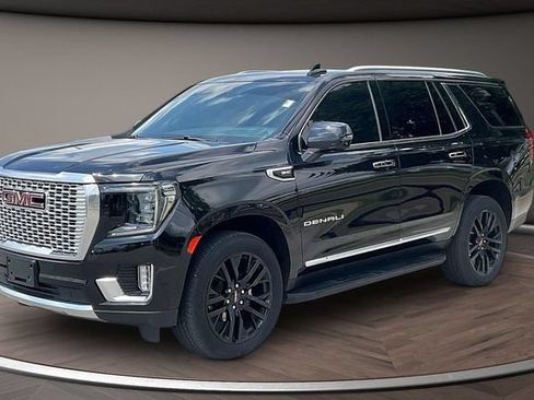 Used 2024 GMC Yukon Denali AWD/4WD image 1