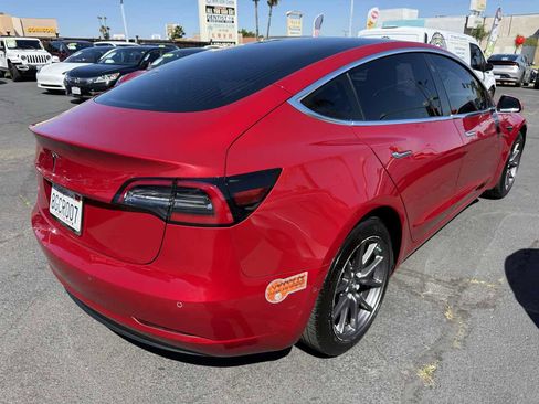 Used 2018 Tesla Model 3 Long Range image 2