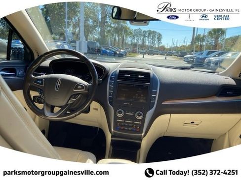 Used 2015 Lincoln MKC FWD w/ Equipment Group 102A Reserve image 14