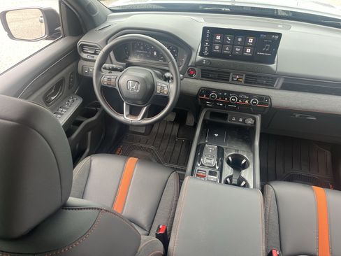 Used 2026 Honda Passport TrailSport image 13