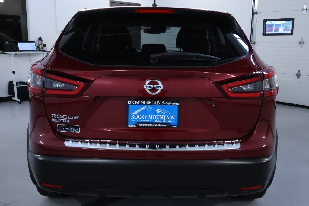 Used 2020 Nissan Rogue Sport S FWD image 6