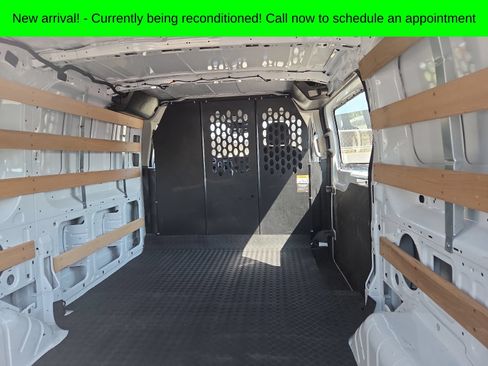 Used 2025 Ford Transit 250 Low Roof w/ Exterior Upgrade Package RWD image 7