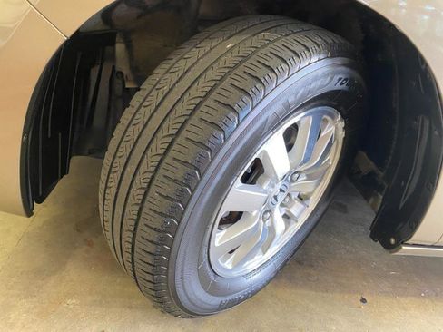 Used 2010 Honda Odyssey EX image 11