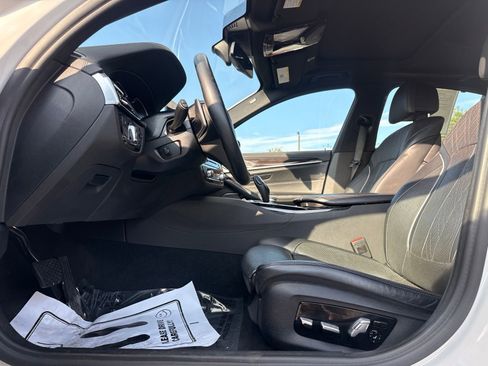 Used 2018 BMW 540i xDrive AWD/4WD image 15