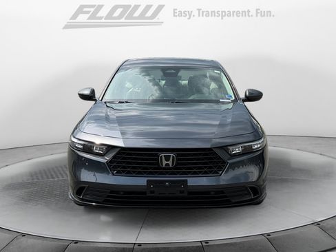 Used 2023 Honda Accord EX-L image 3