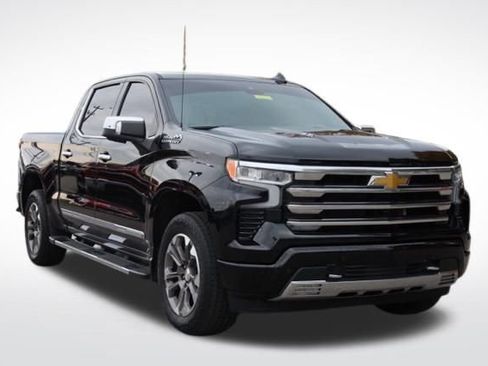 Used 2023 Chevrolet Silverado 1500 High Country w/ Max Trailering Package image 1