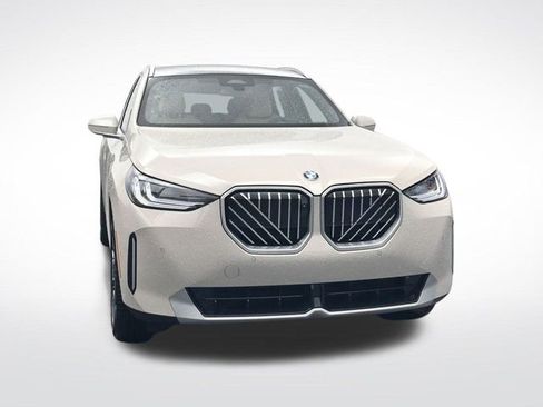 New 2026 BMW X3 xDrive30 w/ Premium Package image 11