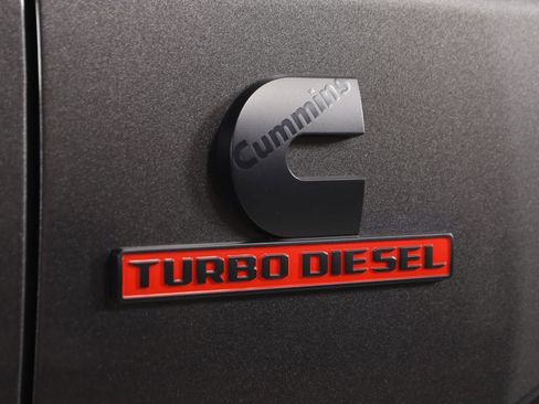 Used 2023 RAM 2500 Limited AWD/4WD image 41