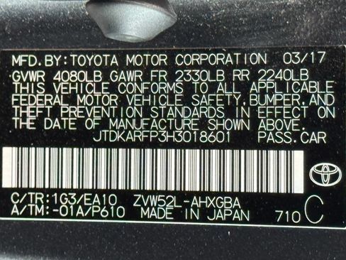 Used 2017 Toyota Prius Prime Advanced FWD image 17