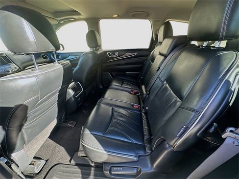 Used 2019 INFINITI QX60 Luxe w/ Essential Package image 24