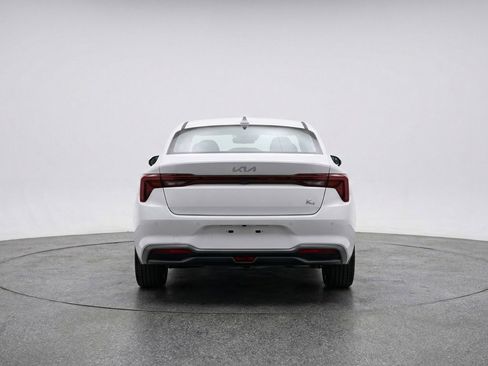 Used 2025 Kia K4 FWD image 7
