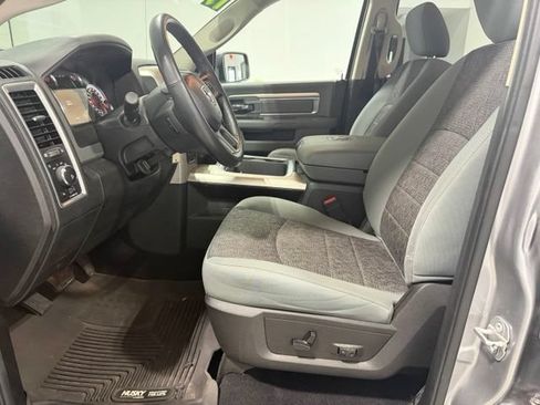 Used 2019 RAM 1500 Big Horn AWD/4WD image 10