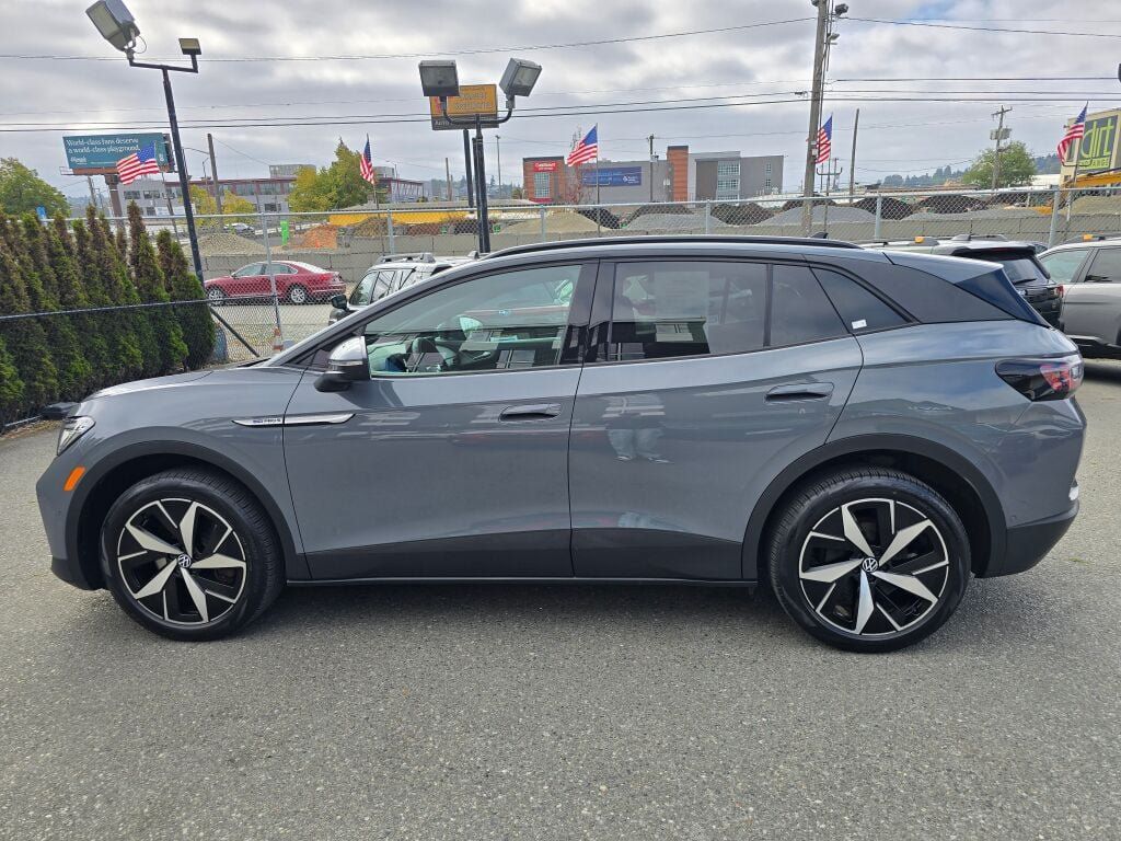 Used 2023 Volkswagen ID.4 Pro S AWD/4WD image 6
