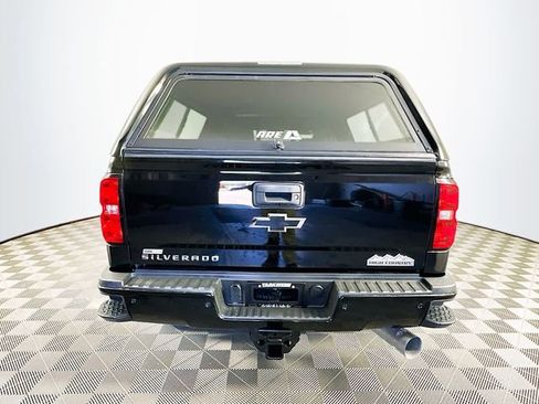 Used 2017 Chevrolet Silverado 2500 High Country w/ Duramax Plus Package image 10