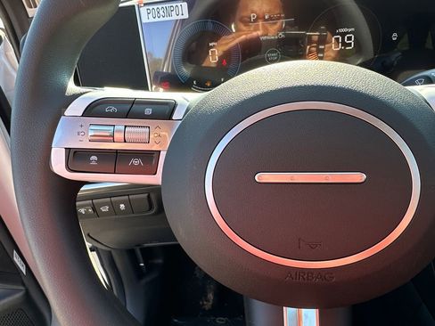 New 2025 Hyundai Tucson SEL image 24