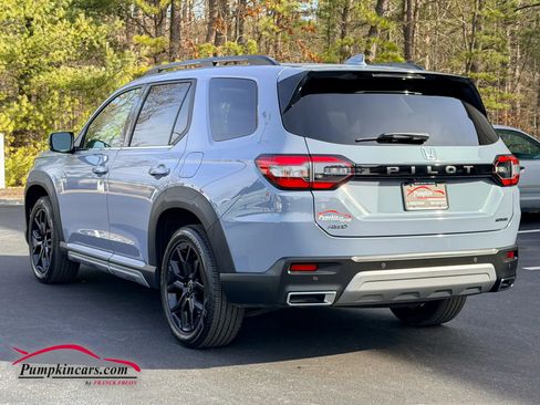 Used 2025 Honda Pilot Touring image 41