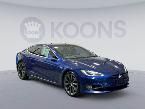Used 2019 Tesla Model S Long Range image 10