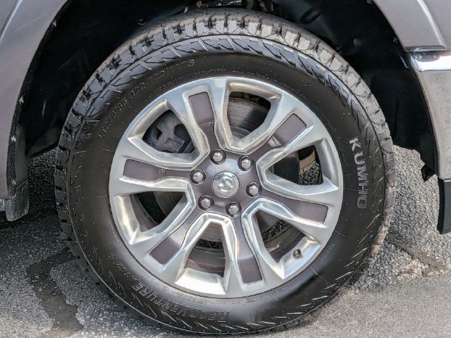 Used 2024 RAM 1500 Limited AWD/4WD image 12