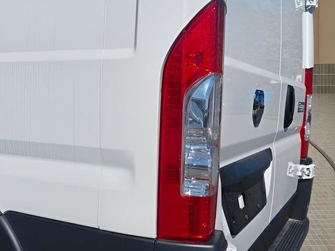 New 2024 RAM ProMaster 2500 w/ Convenience Group image 15