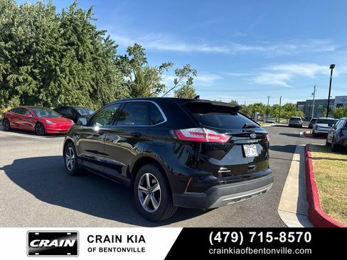 Used 2021 Ford Edge SEL w/ Convenience Package FWD image 3