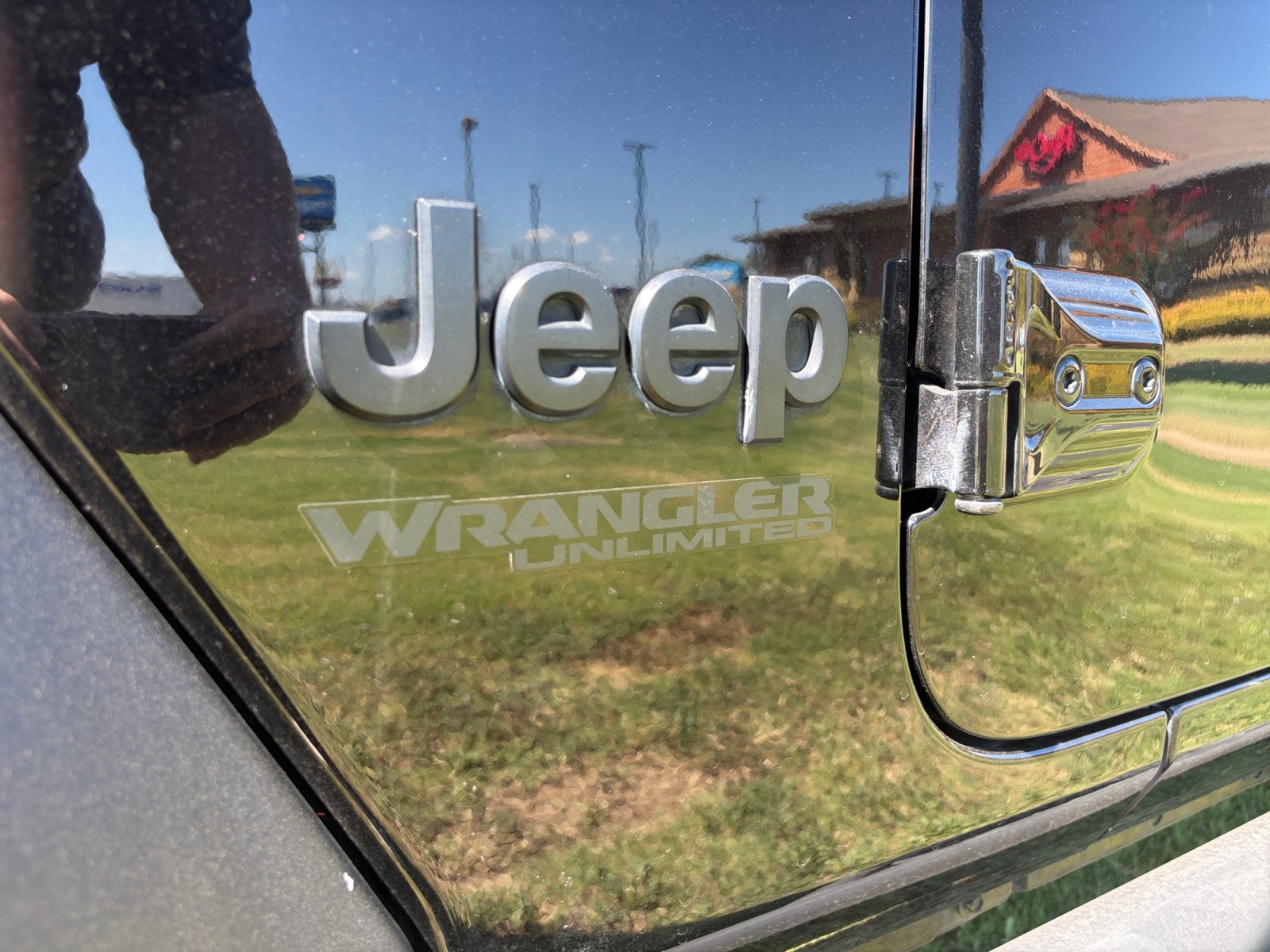 Used 2022 Jeep Wrangler Unlimited Sport AWD/4WD image 11