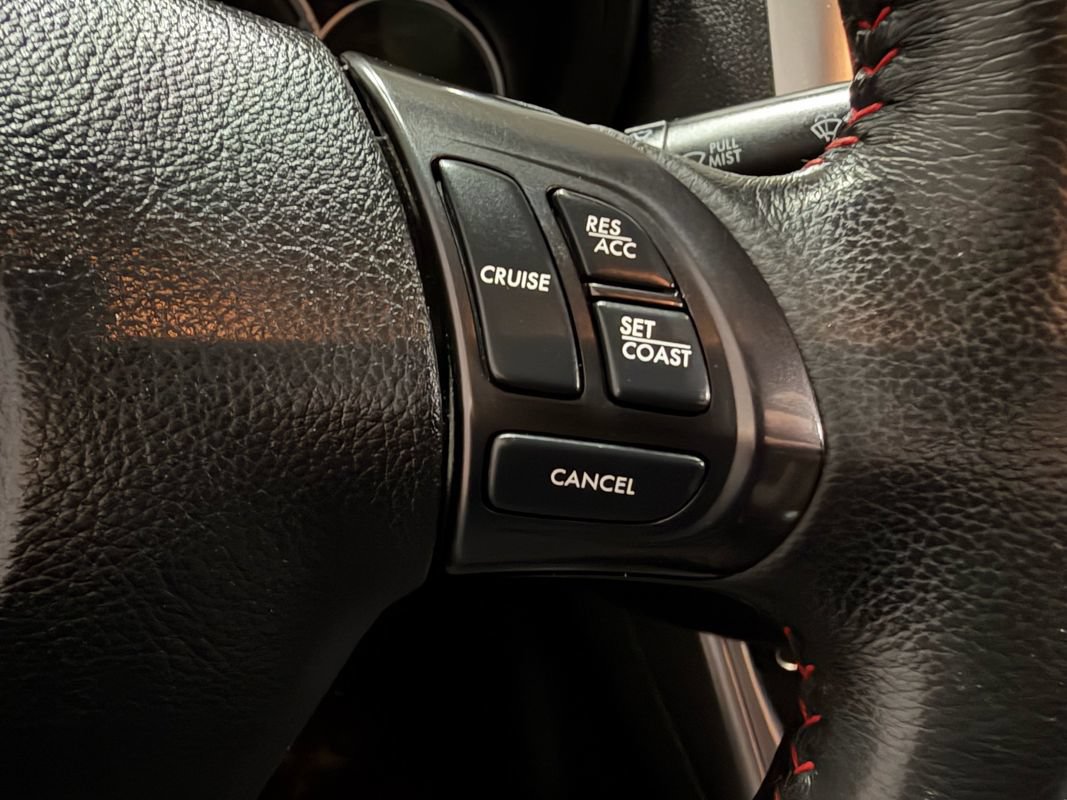 Used 2011 Subaru Impreza WRX Sedan AWD/4WD image 10