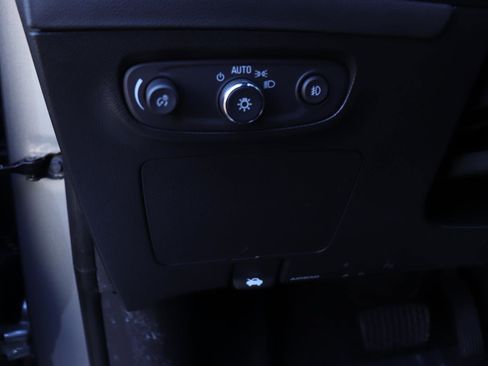 Used 2023 Buick Encore GX Essence w/ Experience Buick Package image 27