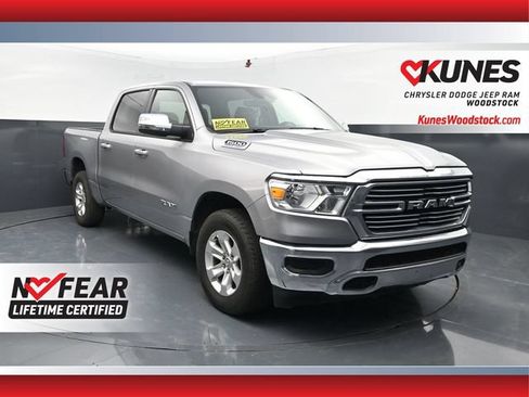 Used 2024 RAM 1500 Laramie AWD/4WD image 1