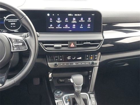 Certified 2024 Kia Seltos S image 13