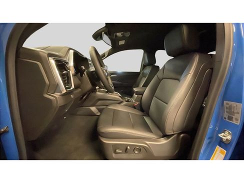 New 2026 GMC Canyon Elevation w/ Convenience Package image 13