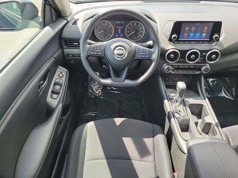 Used 2025 Nissan Sentra S FWD image 12