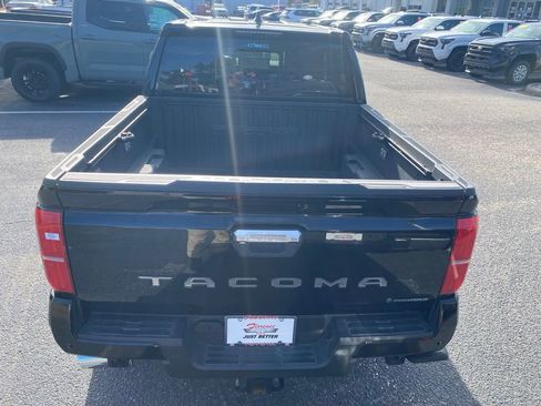 Used 2024 Toyota Tacoma Limited image 12