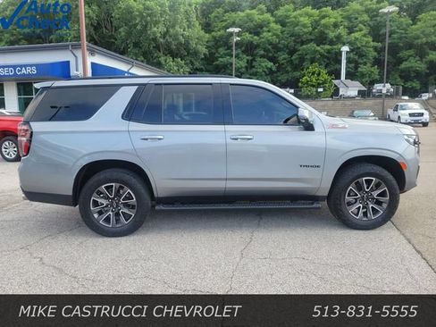 Used 2023 Chevrolet Tahoe Z71 w/ Z71 Off-Road Package AWD/4WD image 6