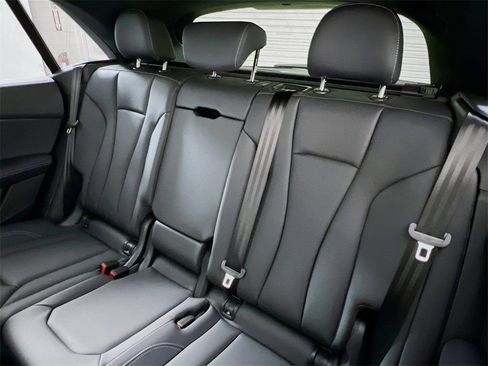 New 2026 Audi Q8 Premium Plus image 21