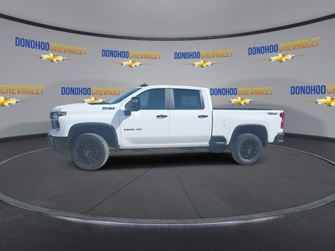 New 2026 Chevrolet Silverado 2500 LT w/ Trail Boss Package AWD/4WD image 9