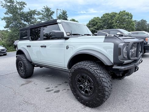 Used 2022 Ford Bronco Badlands AWD/4WD image 2