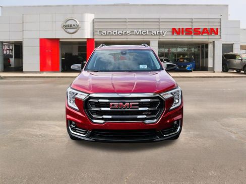 Used 2023 GMC Terrain AT4 w/ Tech Package image 8