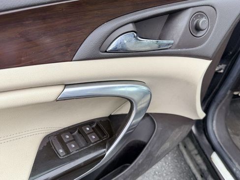 Used 2011 Buick Regal CXL FWD image 10