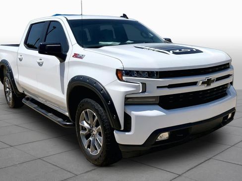 Used 2021 Chevrolet Silverado 1500 RST w/ Z71 Off-Road Package AWD/4WD image 3
