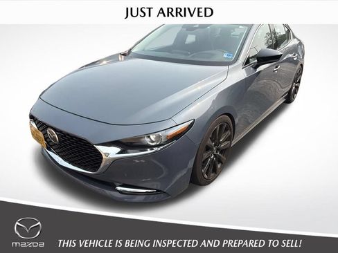 Used 2022 MAZDA MAZDA3 s AWD/4WD image 1