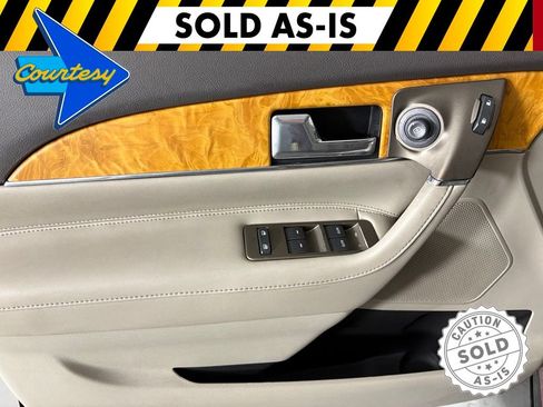 Used 2013 Lincoln MKX AWD image 19