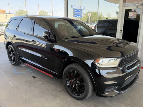 Used 2019 Dodge Durango R/T w/ Trailer Tow Group IV RWD image 2