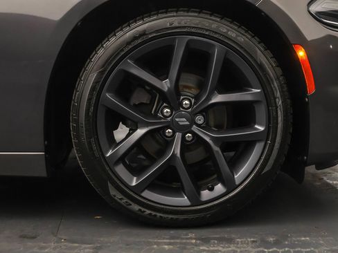 Used 2020 Dodge Charger SXT w/ Blacktop Package image 42