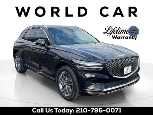 Used 2025 Genesis GV70 2.5T w/ Advanced Package AWD/4WD image 1